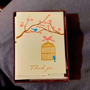 8 blank cards
8 envelopes